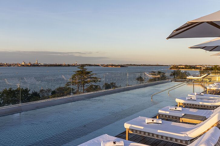 Pool JW Marriott Venice Resort & Spa
