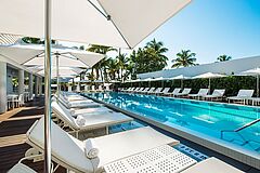 Pool 2 COMO Metropolitan Miami Beach