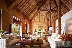 Interior Four Seasons Resort Bora Bora