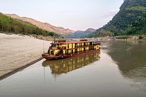 Mekong River -  Heritage Line Anouvong