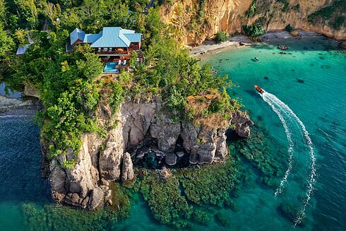 Dominica -  Secret Bay