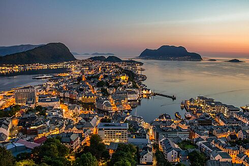 Norwegen -  Norwegens Fjorde im Sommer