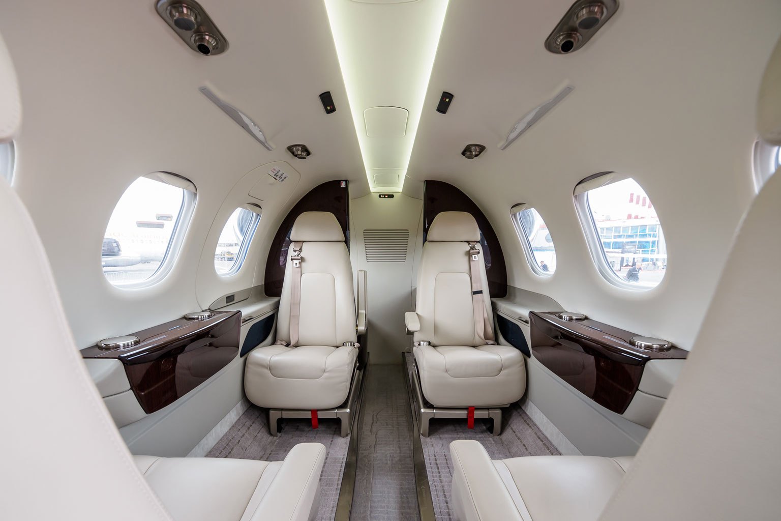 Privatjets Embraer Phenom 100e Designreisen