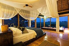 Bedroom Vumbura Plains Camp