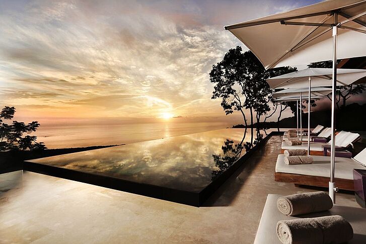 Sunset Kura Design Villas