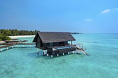 Water Villa Pool Außenansicht One & Only Reethi Rah