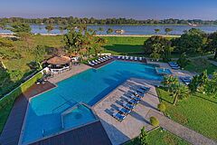 Pool AZERAI La Residence, Hue