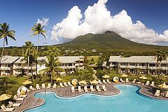 Pool Four Seasons Nevis