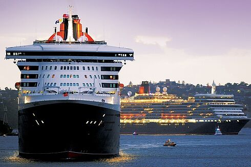 Queen Mary 2   