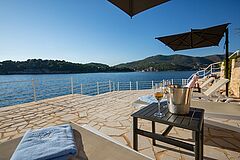 Sundeck 2 Villa Damelie