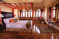 Champagner Zimmer Suryagarh