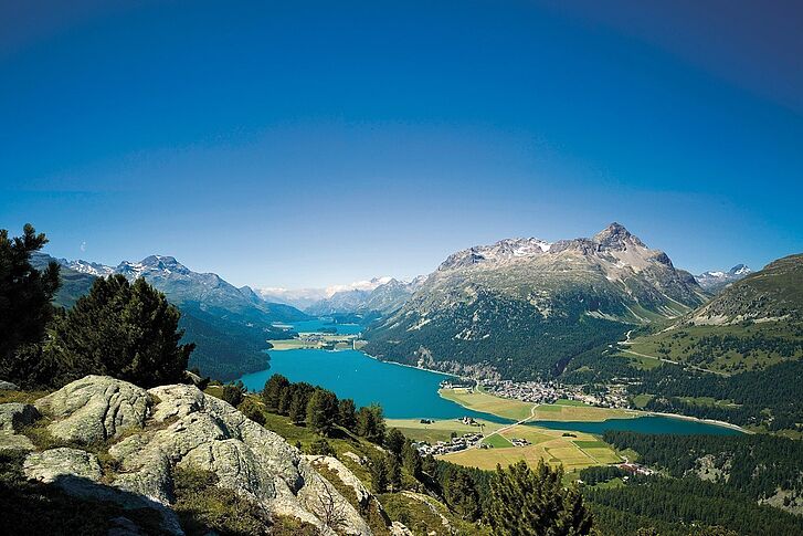 Landschaft Schweiz Engadin NIRA Alpina