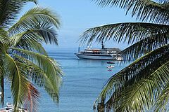 M/Y Variety Voyager Strand