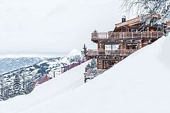 Seitansicht Österreich Kitzbühel Hahnenkamm Lodge