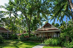 Deluxe Garden Villa Santiburi Beach Resort & Spa