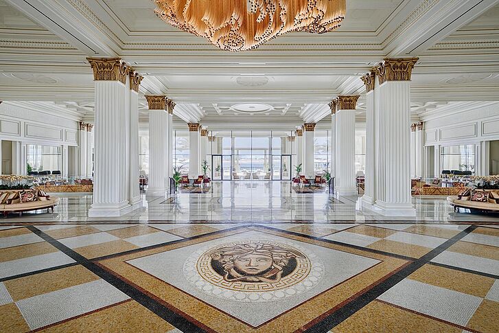 Dubai Palazzo Versace Lobby