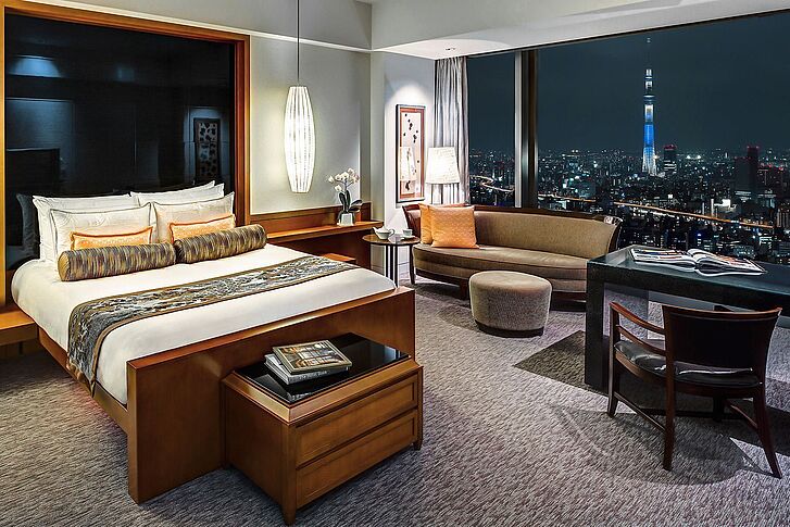 Deluxe King Room Mandarin Oriental Tokyo