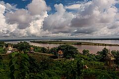 Wat Hanchey Mekong Jayavarman