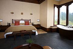 Bedroom Gangtey Goenpa Lodge