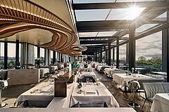 Panoramarestaurant Quellenhof Luxury Resort
