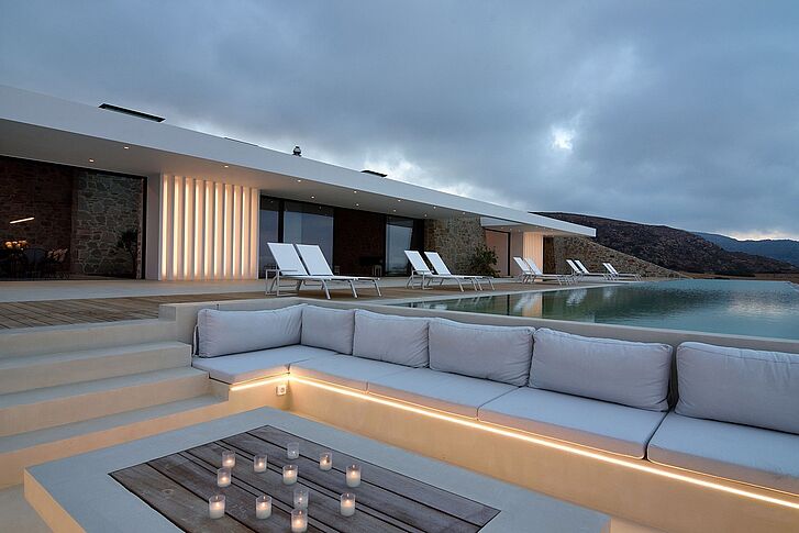 Pool Lounge 2 Villa N°1 auf Milos