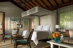 Wohnzimmer 3 Four Seasons Resort Seychelles