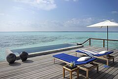 Two Bedroom Four Seasons Resort Landaa Giraavaru