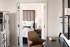 Design The Surrey