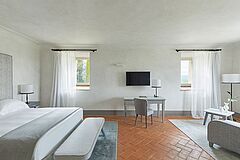 Suite Master Bedroom COMO Castello Del Nero