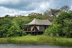 Zelt im Dschungel Magashi Camp