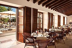 Spanien Mallorca Castell Son Claret Restaurant