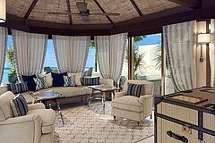 The Ritz-Carlton Ras Al Khaimah Al Hamra Beach Zimmer