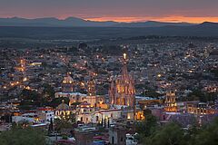 Paraquia View Rosewood San Miguel de Allende 