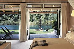Bedroom Huka Lodge