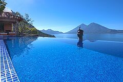 Infinity Pool Casa Palopó 