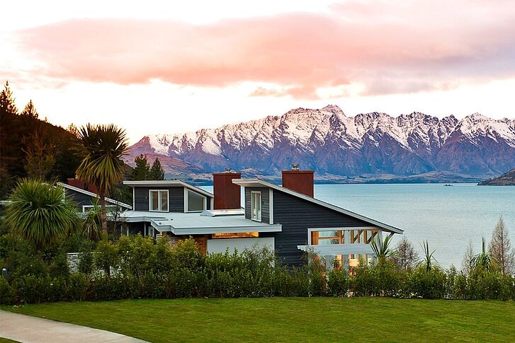 Exterior Matakauri Lodge