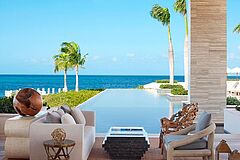 Bar Four Seasons Resort & Residences Anguilla