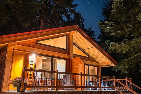 Bella Coola Valley -  Tweedsmuir Park Lodge