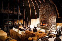 Fireplace Bisate Lodge 