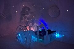 Bedroom Snow Hotel