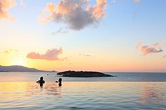 Hauptpool Six Senses Samui