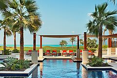 Pool Abu Dhabi The St. Regis Saadiyat Island Resort