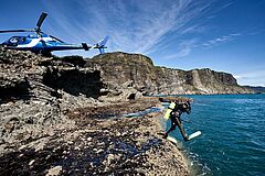 Diving Minaret Station