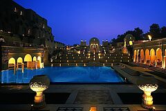 Anlage bei Nacht The Oberoi Amarvilas