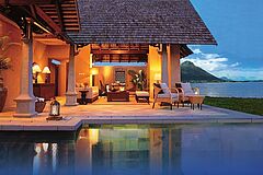Beachfront Luxury Suite Villa Maradiva Villas Resort & Spa