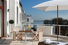 Italien Venedig JW Marriott Venice Resort & Spa Terrasse