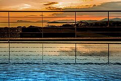 Pool Sonnenuntergang Faro Capo-Spartivento