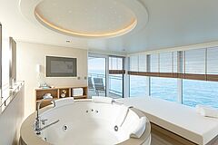 MS Europa 2 Owner Suite