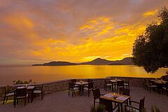 Sonnenuntergang Aman Sveti Stefan Montenegro 