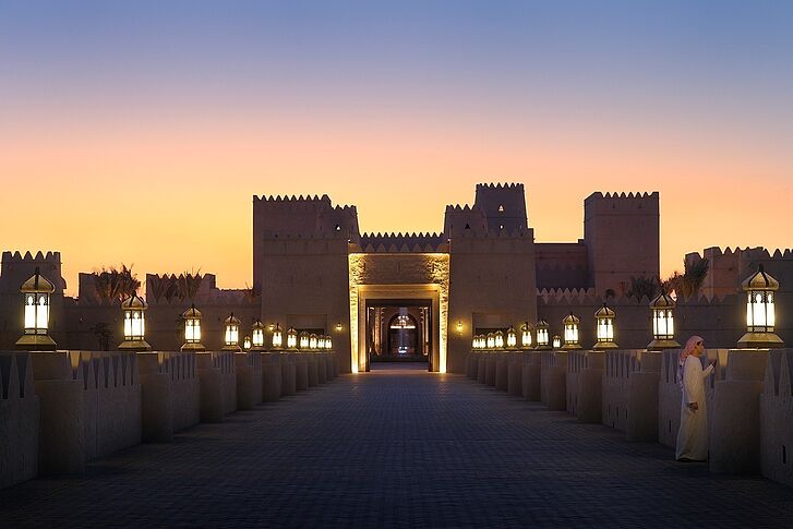Abu Dhabi Qasr Al Sarab Desert Resort by Anantara Vollansicht